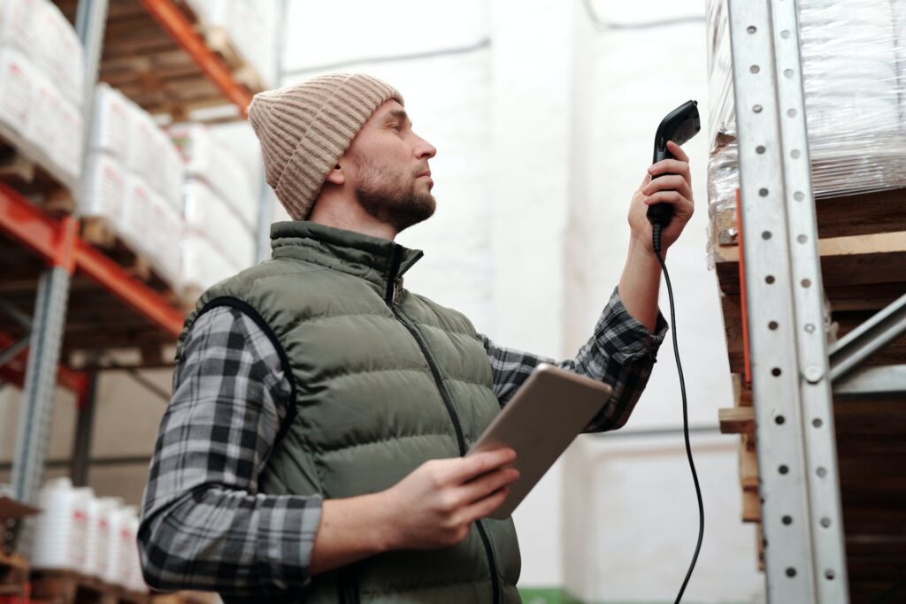 square vs squarespace : E-commerce Features
